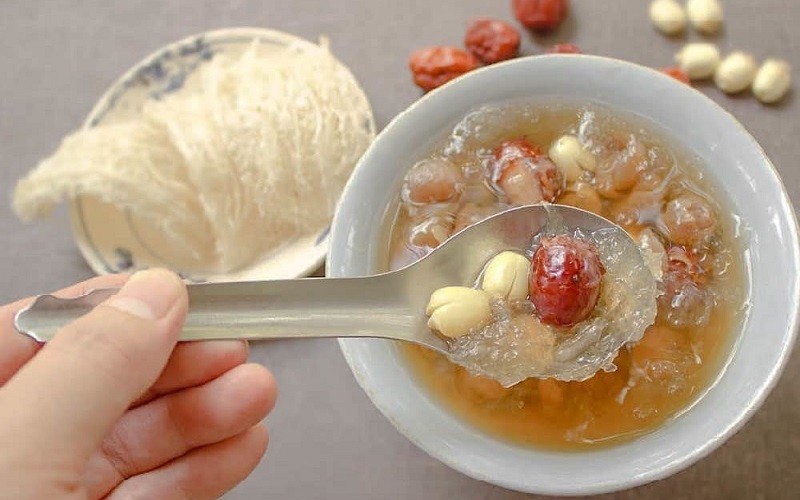 Nước yến được làm từ gì? Lợi ích của nước yến đối với sức khỏe